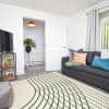 Отель Isla House - Newport City Centre - Sleeps 7, фото 2