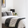 Отель Modern 1-bed - Brand New - Central - Free Wi-fi, фото 7