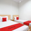 Отель RedDoorz near AMIKOM Yogyakarta, фото 3