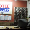 Отель Express, фото 13