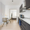 Отель The Baron’s Bolthole - Modern & Bright 1BDR  Flat, фото 12