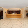 Отель Quality Inn & Suites, фото 2