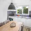 Отель Restyled Holiday Home With two Bathrooms, Beach at 500 m, фото 7