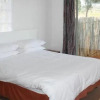 Отель Bateleur Nature Reserve and Self Catering Game Lodge, фото 2