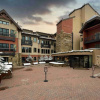Отель Lionsquare Lodge North #294 1 Bedroom Condo by RedAwning, фото 21