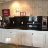 Отель Deluxe Inn & Suites, фото 27