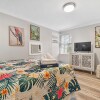 Отель Key West Vibes Walking Distance to Wilton Drive - 2BD 3bth, фото 2