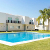 Отель Modern House in Yautepec l Pool & Garden, фото 20