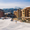 Отель The Sutton Place Hotel Revelstoke Mountain Resort, фото 17