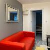 Отель Cosy 2 Bed Flat 1 in Bridgend, фото 7