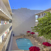 Отель Motel 6 Phoenix - Northern Avenue, фото 18