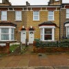 Отель Lewisham Family Home for 7, 20mins to LDN Bridge!, фото 11