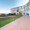 Отель Romantic Beachfront Bachelor, фото 20