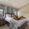 Отель Dewin Bach - Luxury Lodge, Hot Tub, Close to Beach, фото 7