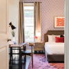 Отель Massive 14 Bed/3.5ba Downtown Home by Domio, фото 11