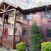 Отель Cub Creek Lodge - Three Bedroom Cabin, фото 26