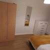 Отель Beautiful 2-bed Apartment in Milton Keynes, фото 3