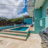 Отель Sleeps 12 Spacious Private Pool Great Location, фото 1