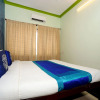 Отель OYO 9560 Hotel Bellwether, фото 20