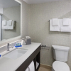 Отель Travelodge Hotel Downtown Windsor, фото 7