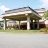 Отель Hampton Inn White River Junction, фото 1