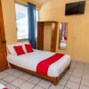 Отель OYO Hotel Zihua Malibu, фото 7
