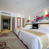 Отель Howard Johnson City of Flower Hotel Kunming, фото 4