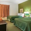 Отель Quality Inn and Suites Airport, фото 2