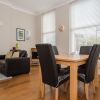 Отель 2 Bedroom Apartment in Clapham Accommodates 3, фото 1