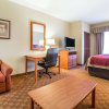 Отель Comfort Inn & Suites Las Vegas - Nellis, фото 29