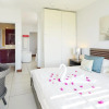 Отель Plage Bleue Beachfront Apartments By Lov, фото 5