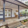 Отель Willis Cabin on 6 Acres - Close to the Lake!, фото 13