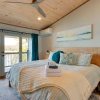 Отель Lakefront Townhome w/ Dock: 6 Mi to Blue Ridge!, фото 2