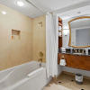 Отель Sleep SIX 1BR2BA Cozysuites on Boardwalk, фото 22
