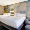 Отель Courtyard by Marriott Louisville Airport, фото 6