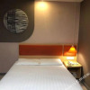 Отель Home Inn (Xinyi Railway Station Nanjing Road), фото 4