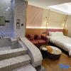 Отель Royal Hot Spring Theme Inn, фото 18