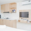 Отель Comfy and Modern Studio Bintaro Icon Apartment, фото 1