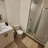 Отель Midtown 4 bedroom home Free Wi-Fi and parking, фото 7
