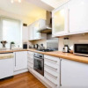 Отель Stylish 2 Bed Between Camden Town & Primrose Hill, фото 4