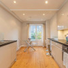 Отель Elegant 1-bed flat at the heart of Kensington, фото 4