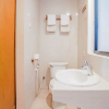 Отель Angler Guest House Malang by OYO Rooms, фото 26
