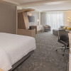 Отель Courtyard by Marriott Burlington, фото 4