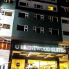 Отель Brentwood Suites в Кесон-Сити