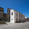 Отель Apartaments Cavour 2, фото 1