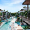 Отель Stunning 2 Bed Condo Pools Gym Cenote Access, фото 15