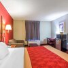 Отель Econo Lodge Inn & Suites Canton в Кантоне