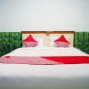 Отель OYO 754 Nur Aziziah Guest House, фото 2