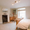 Отель Saltys Cottage, Brixham - 2 min walk to the harbour, фото 9