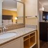 Отель Best Western Plus Orange County Airport North, фото 8